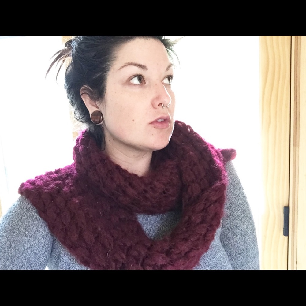 Infinity scarf maroon